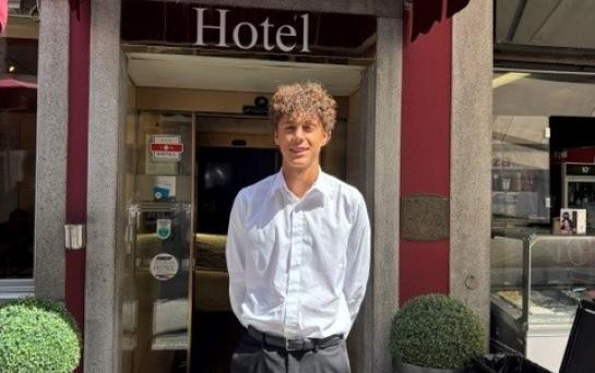 Liam Vandi (Intern)